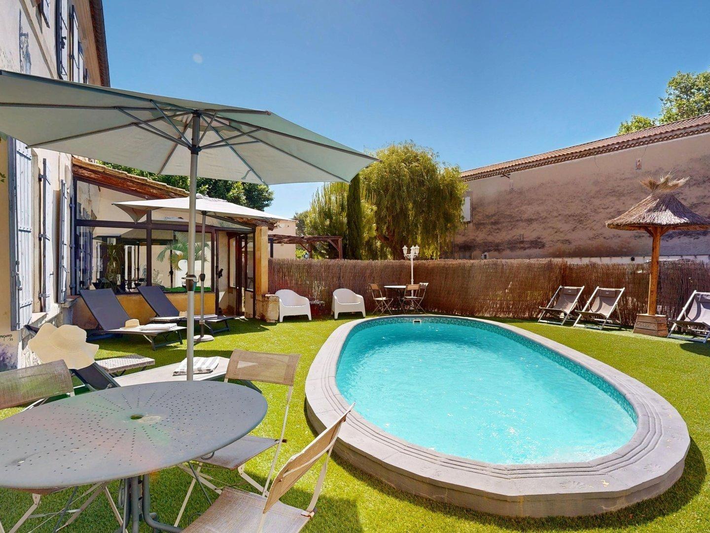 Logis Hôtel l\'Escale des Alpilles