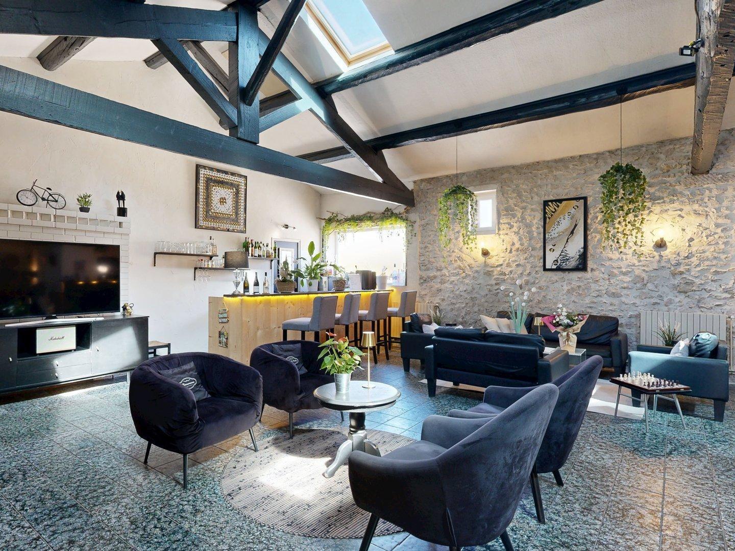 Logis Hôtel l\'Escale des Alpilles