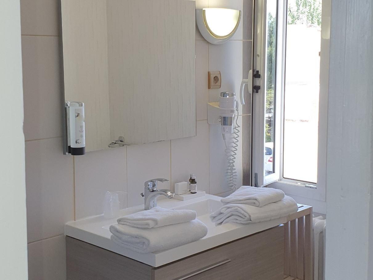 Logis Hostellerie du Grand Sully