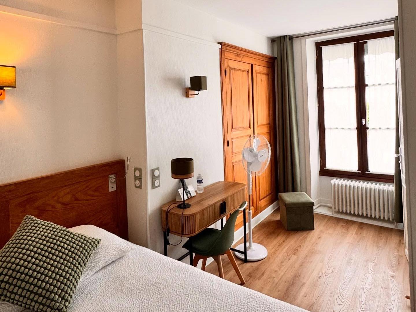 Logis Hôtel le Montligeon