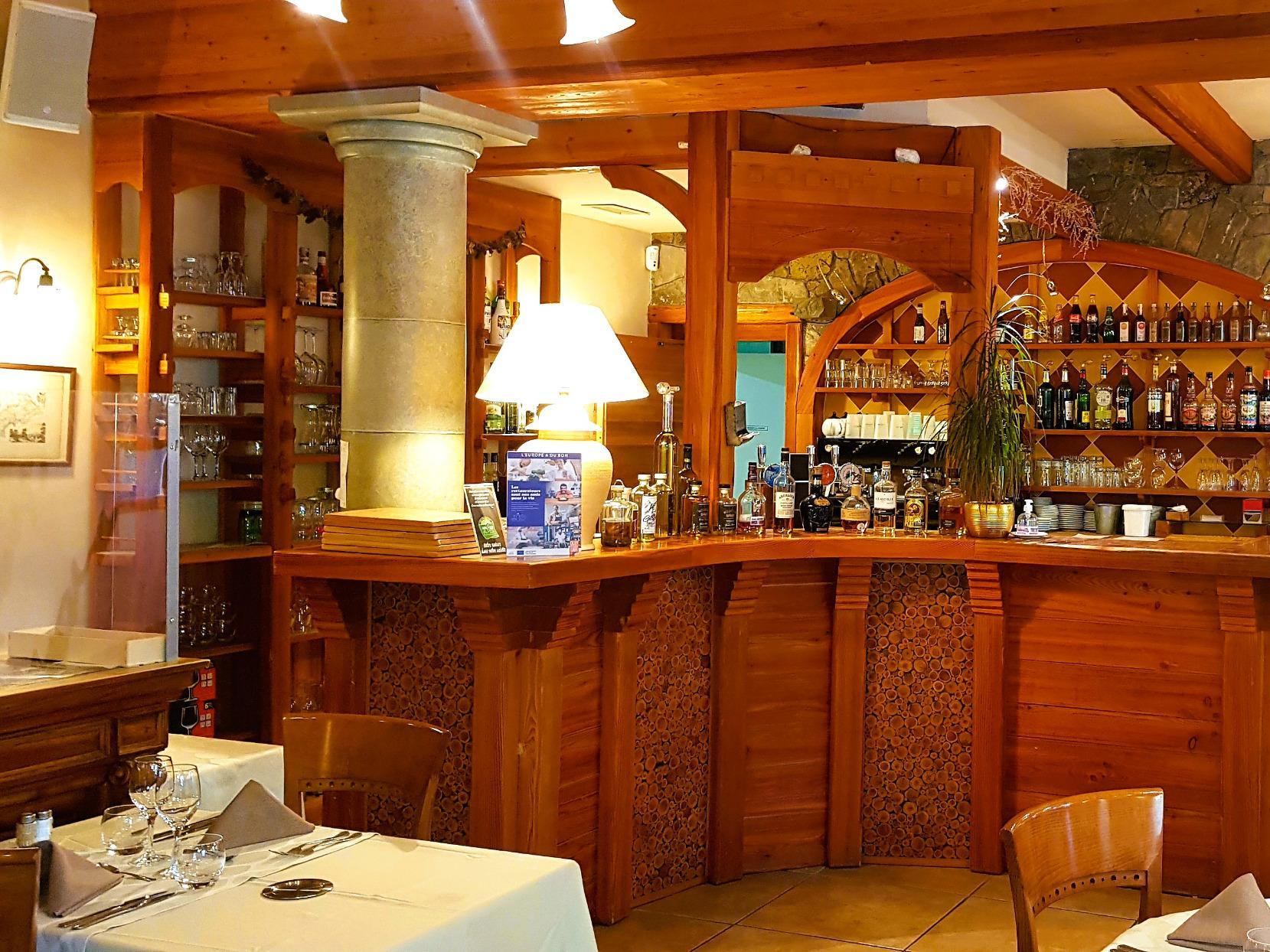 Logis Hôtel les Peupliers
