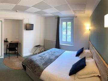 Logis Hôtel du Commerce