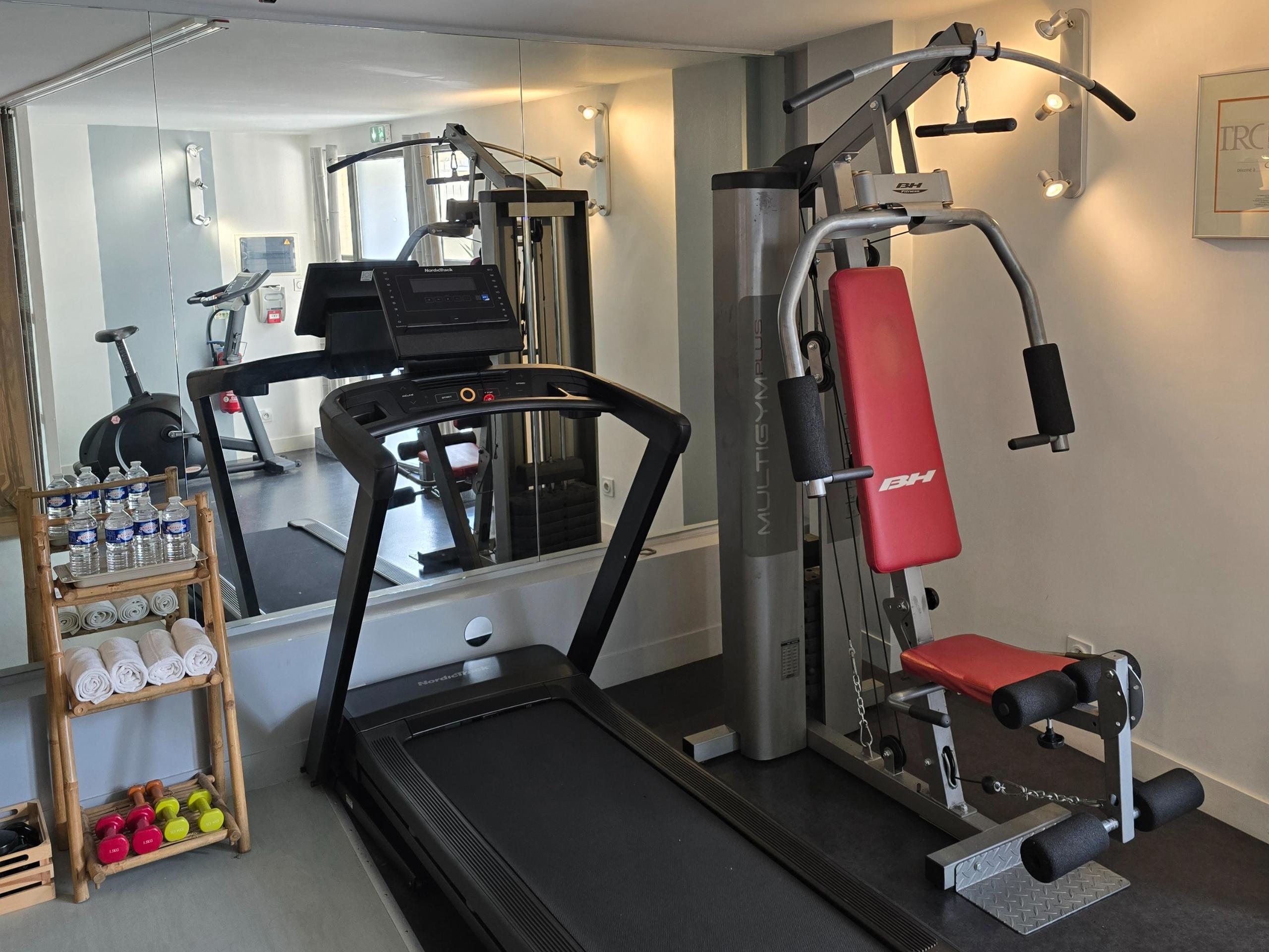 Logis Hôtel Le Dauphin