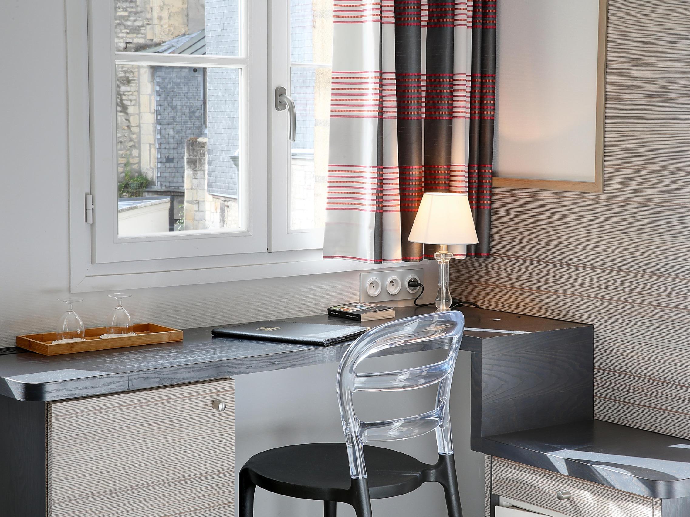 Logis Hôtel Le Dauphin