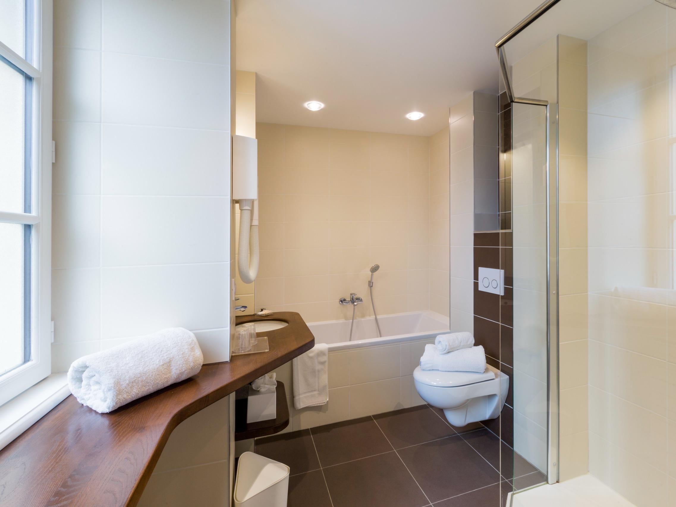 Logis Hôtel Le Dauphin