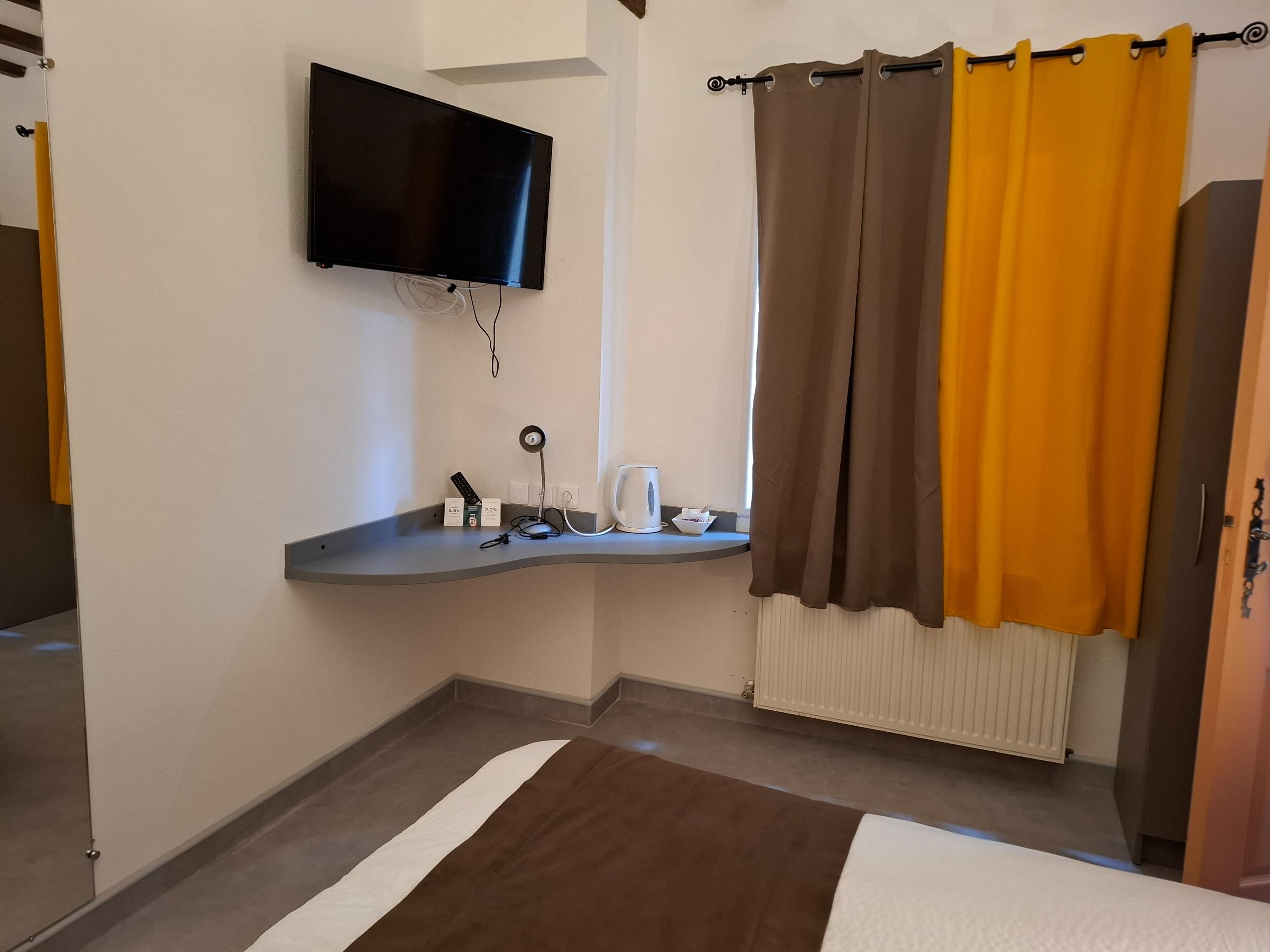 Logis Auberge les Rives de l\'Arzon