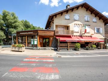 Logis Auberge les Rives de l'Arzon
