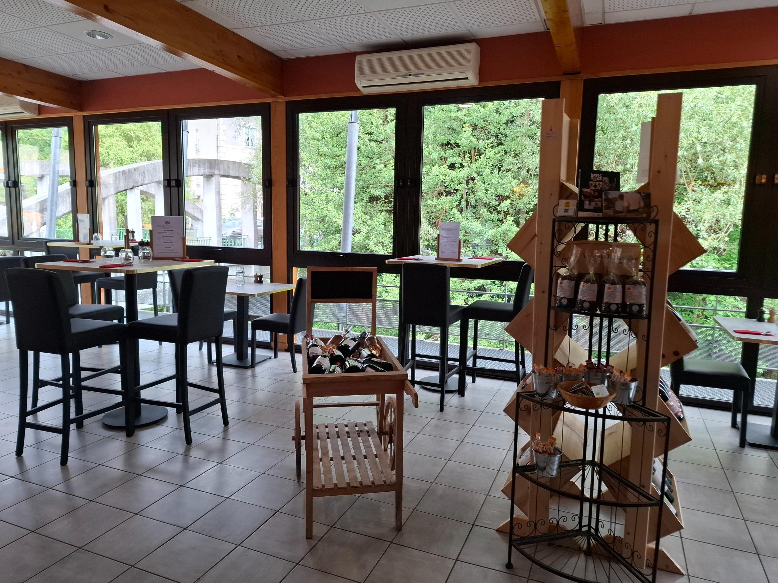 Logis Auberge les Rives de l\'Arzon