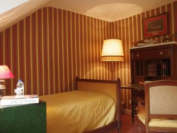 Logis Hôtel Domaine de Chatenay
