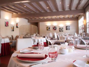 HOTEL LE BEC AU CAUCHOIS